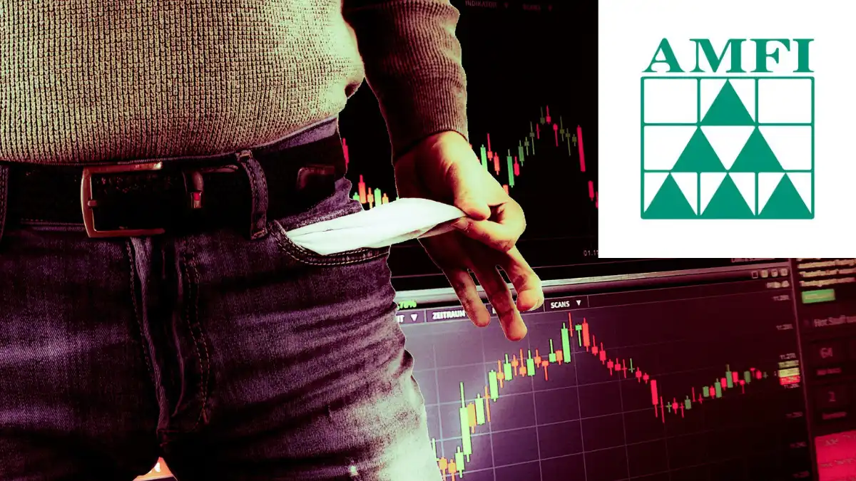 Chart showing decline in equity mutual fund inflows according to AMFI data in May