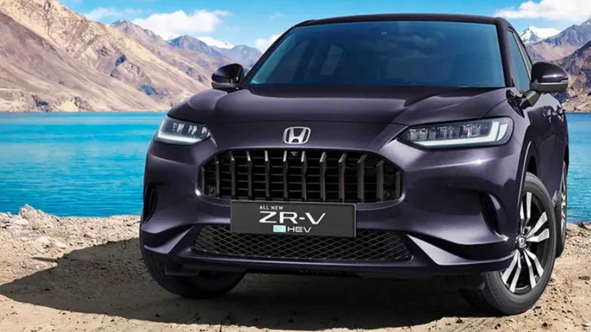 🚗 Honda ZRV Hybrid SUV Launch Price: भारत में लॉन्च हुई होंडा की नई फ्लैगशिप ZR-V e:HEV एसयूवी, 22.8 kmpl माइलेज और लग्जरी फीचर्स से लैस! photo credit: Honda Car India