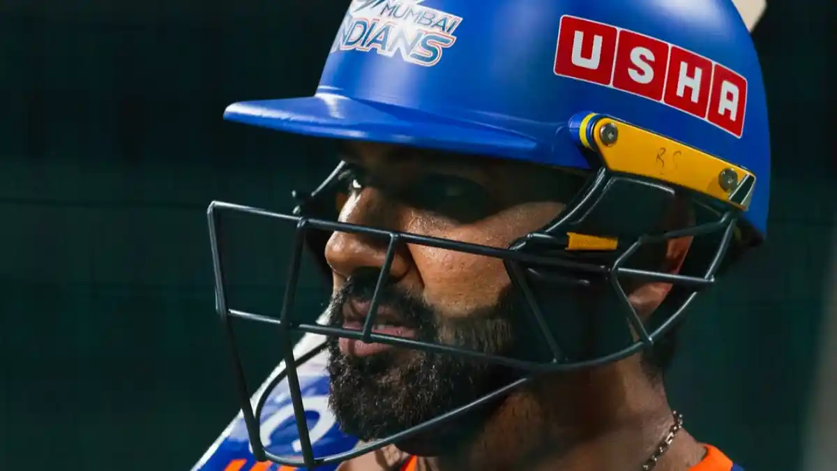 Rohit Sharma ODI Retirement: संडे को करियर का आखिरी वनडे मैच खेलेंगे रोहित शर्मा? 2027 वर्ल्ड कप की रेस से बाहर हुए हिटमैन; सिलेक्टर्स के इस बड़े फैसले से मचा हड़कंप! Rohit Sharma ODI Retirement: संडे को करियर का आखिरी वनडे मैच खेलेंगे रोहित शर्मा? 2027 वर्ल्ड कप की रेस से बाहर हुए हिटमैन; सिलेक्टर्स के इस बड़े फैसले से मचा हड़कंप! फोटो क्रेडिट: @rohitsharma45