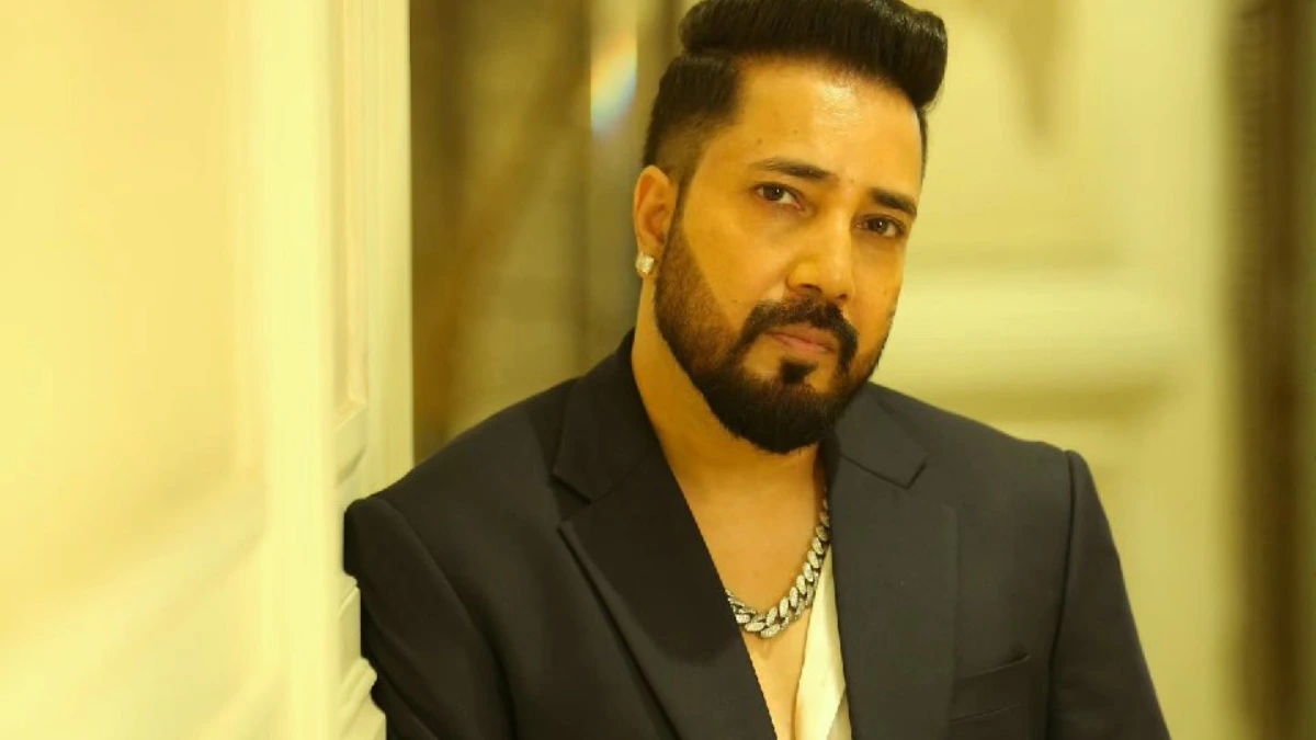 Mika Singh Statement: 'दुबई के मुसलमान अच्छे, पाकिस्तान के क्यों नहीं?', सिंगर मीका सिंह के बयान ने मचाई सनसनी Mika Singh statement Dubai Pakistan news