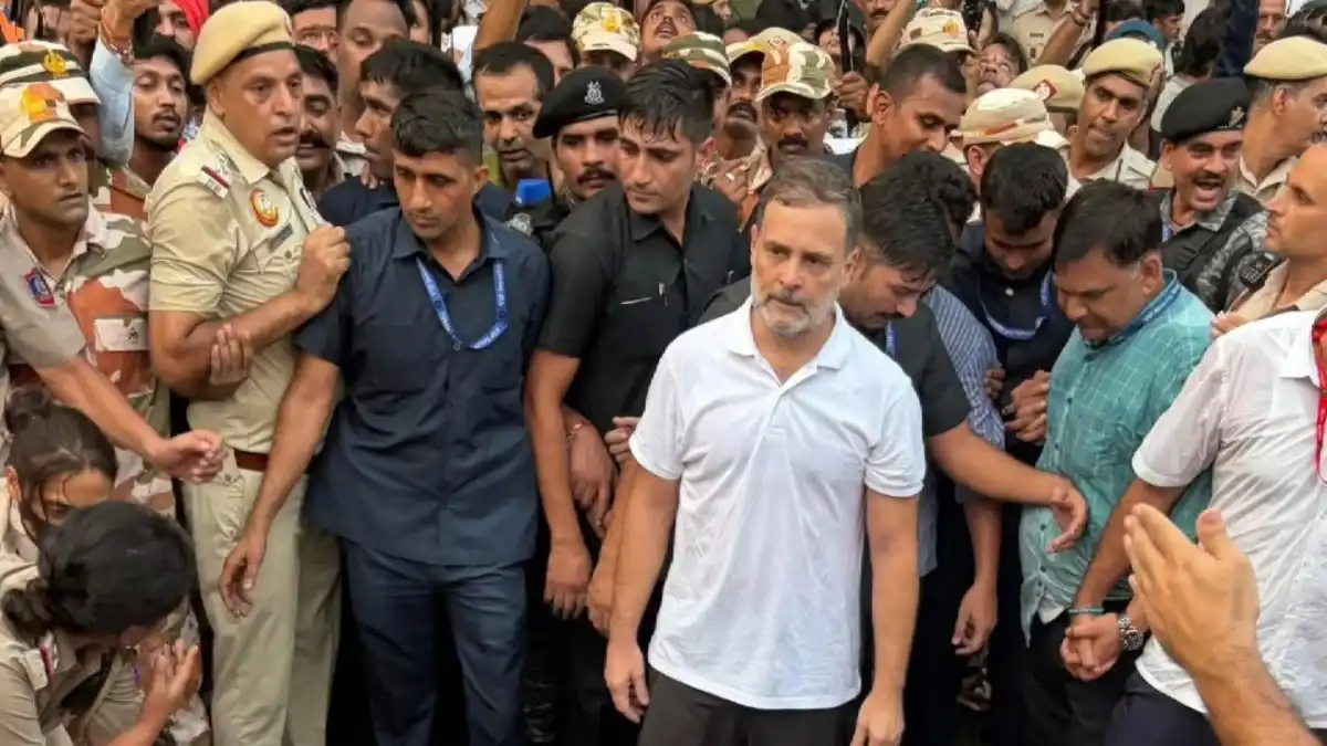 Rahul Gandhi detained Jantar Mantar march news today